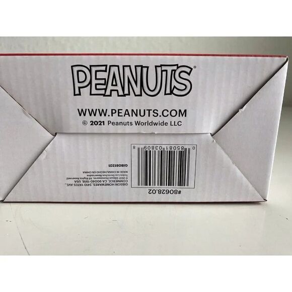 Peanuts Classic Pals Snoopy & Charlie Brown Ceramic Salt & Pepper Set NEW - Picture 13 of 15